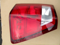 levé zadní světlo USA /05-07/